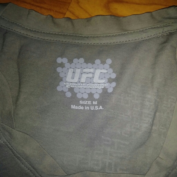 UFC tee - Picture 2 of 2